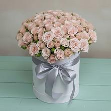 Цветочная композиция из Розы в шляпной коробке в Бокино