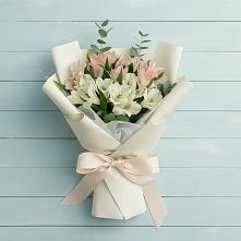 Букет цветов из:  Альстромерии в Бокино