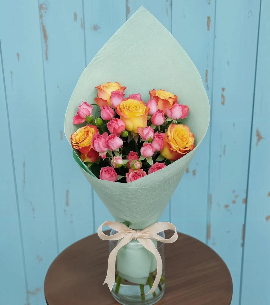 Букет цветов из: Розы в Бокино