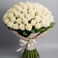 Букет 101 беля роза Белоснежка в Бокино
