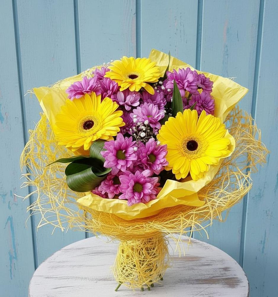 Букет цветов из: Хризантемы и Герберы в Бокино