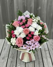 Букет цветов из:  Альстромерии, Гвоздики, Розы и Хризантемы в Бокино
