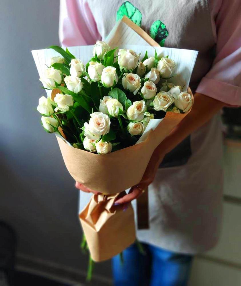 Букет цветов из: Розы в Бокино