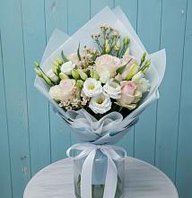 Букет цветов из:  Розы и Лизиантусы в Бокино
