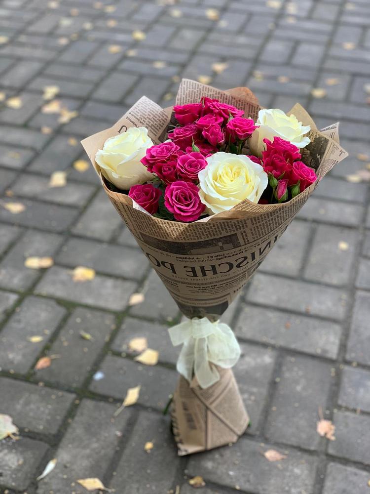 Букет цветов из: Розы в Бокино