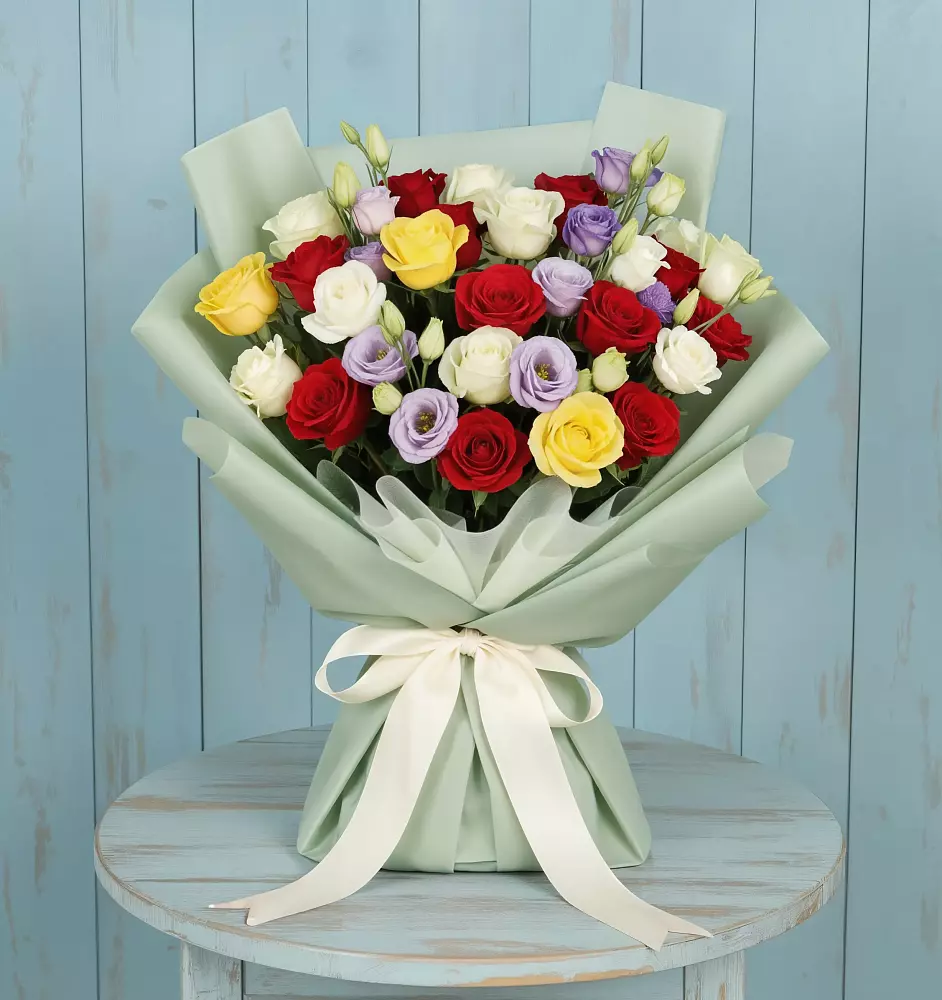 Букет цветов из: Розы в Бокино